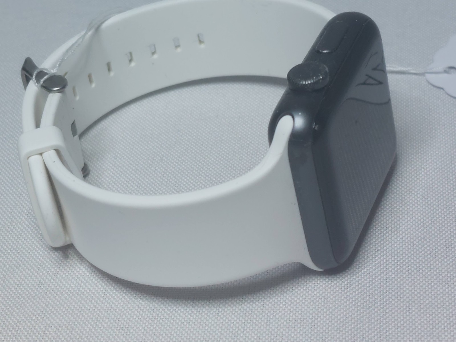 Apple Watch Series 2 A1758 42mm GPS Space Gray Aluminum – For Parts/Repair