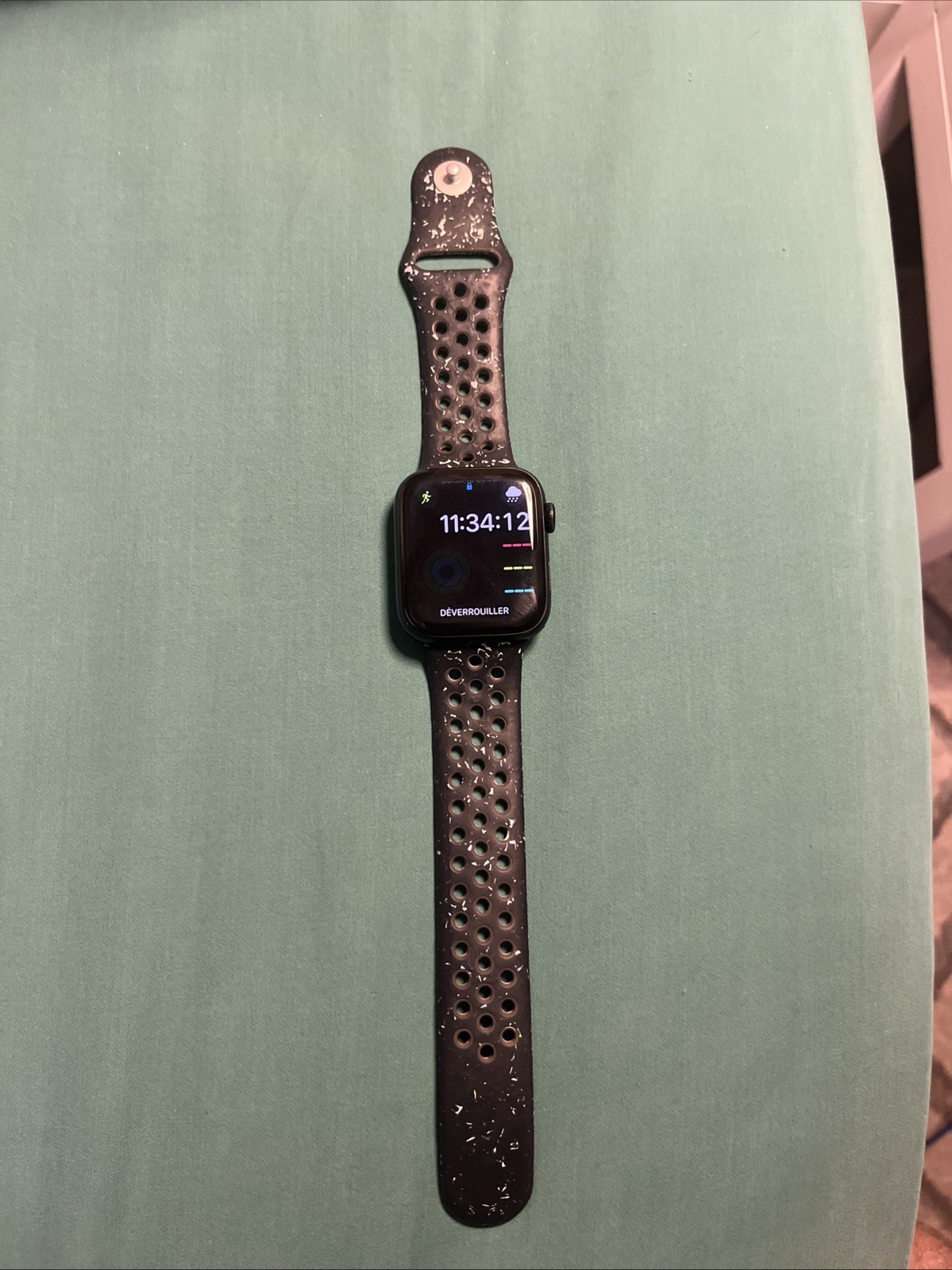 Apple Watch SE 44mm Black Aluminum Case with Nike Sport Band – Regular…