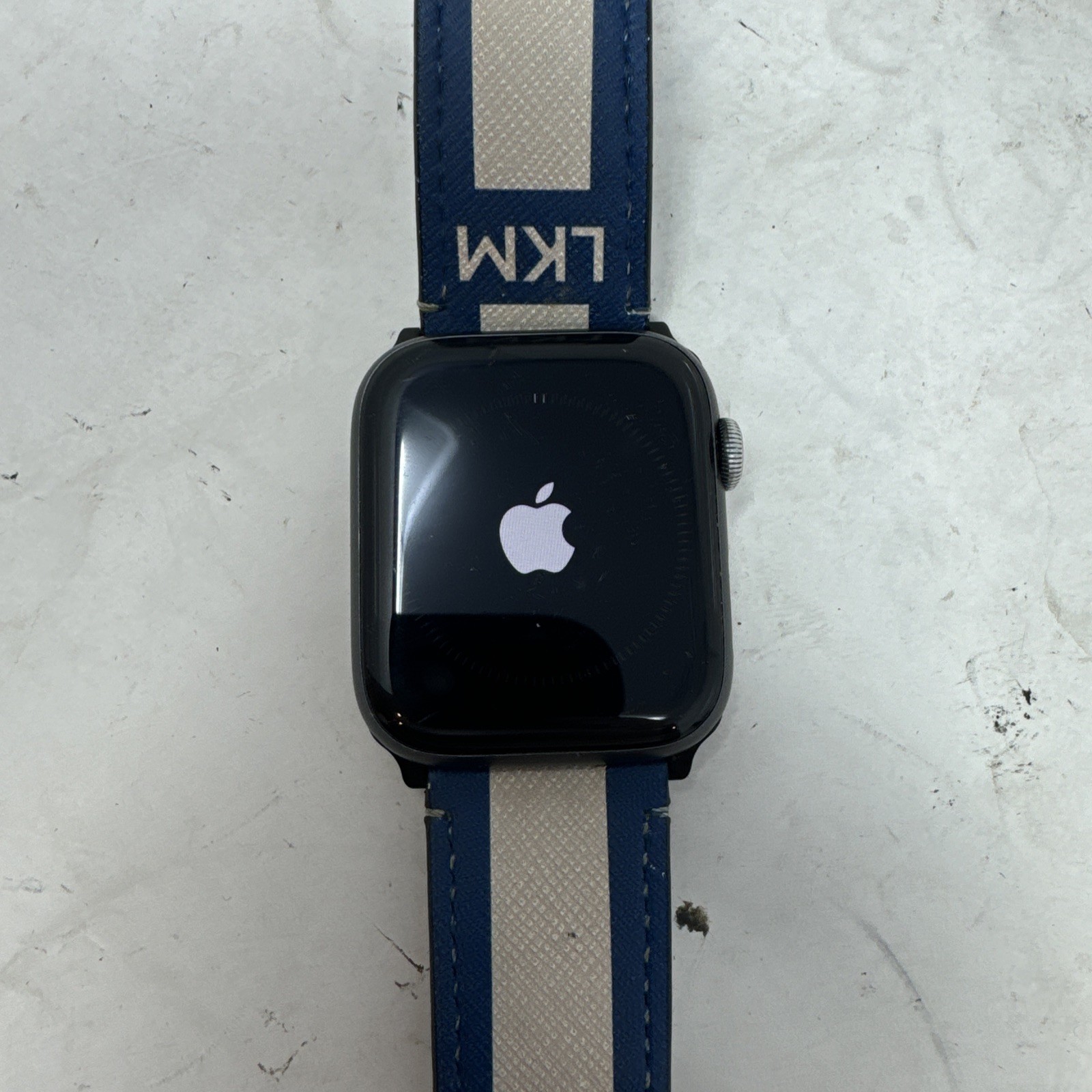 Apple Watch Series 4 (A1978), 44mm, GPS (WiFi), Cellular, Aluminum Case, Grey