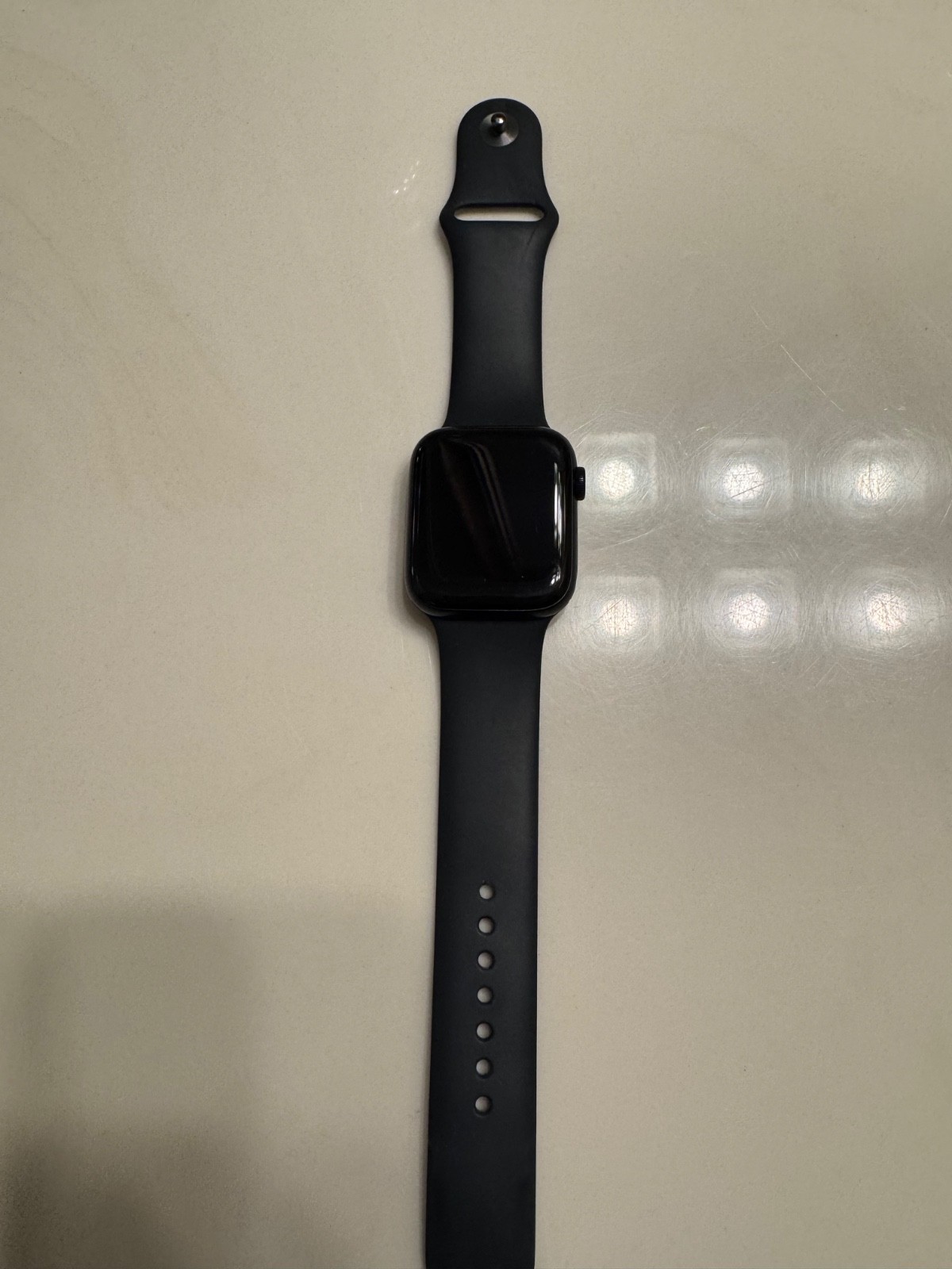 Apple Watch SE (2022) 44mm Midnight Aluminum Case with Sport Band