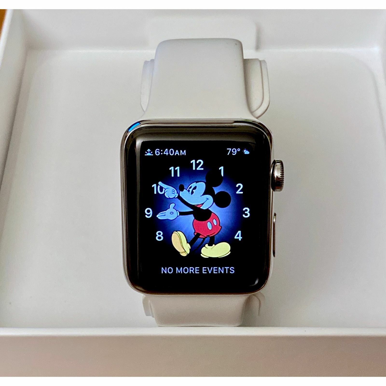 WatchOS 8 – Apple Watch 3 42mm GPS+Cellular