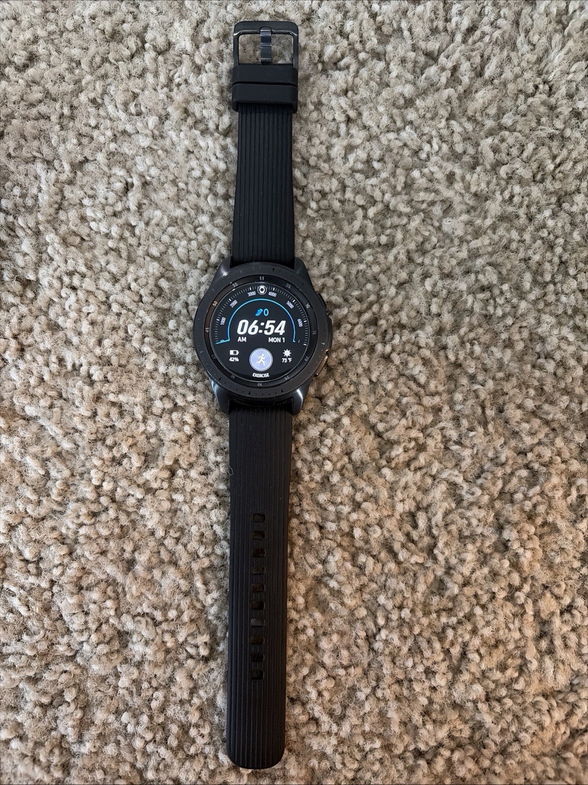 Samsung Galaxy Watch 42mm SM-R810 – Great Condition