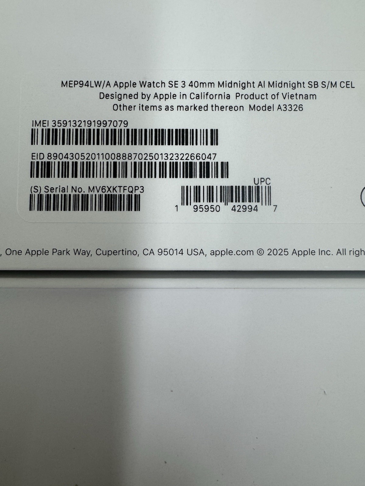 Apple Watch SE 3 40MM Midnight Aluminum Black Sport Band MEP94LW/A. A8
