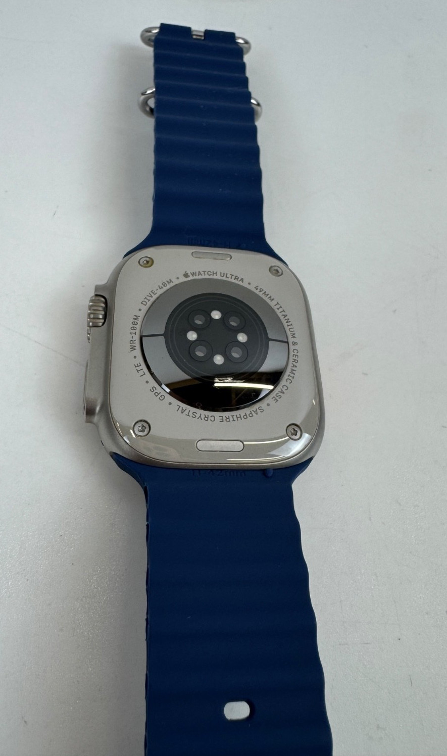 Apple Watch Ultra 2 49mm Titanium Case with Ocean Band – Blue