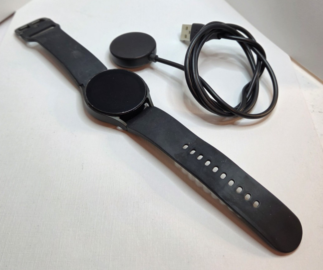 Samsung Galaxy Watch 4 40mm Aluminum Case SM-R860 Black