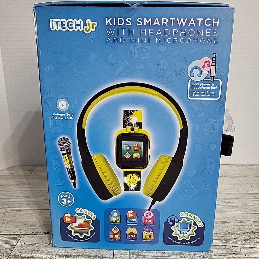 itech jr Kids Smartwatch with Headphones 3+ MP3 Camera Record 25+ Game STEM