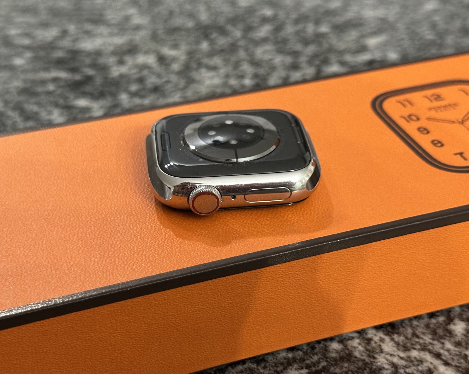 Apple Watch Hermes Series 7 41 mm Silver Stainless Steel 98% battery !!