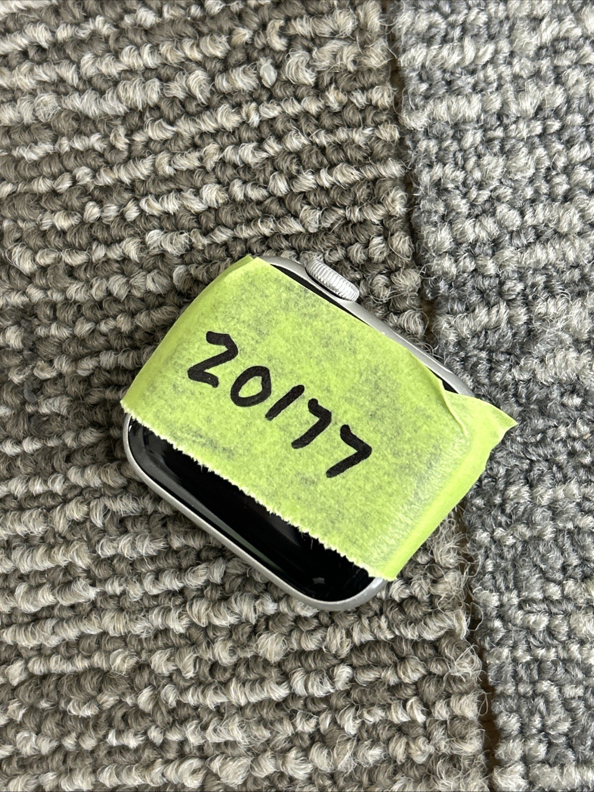 Apple Watch Series 6 40mm Space Gray Aluminum Case 20177