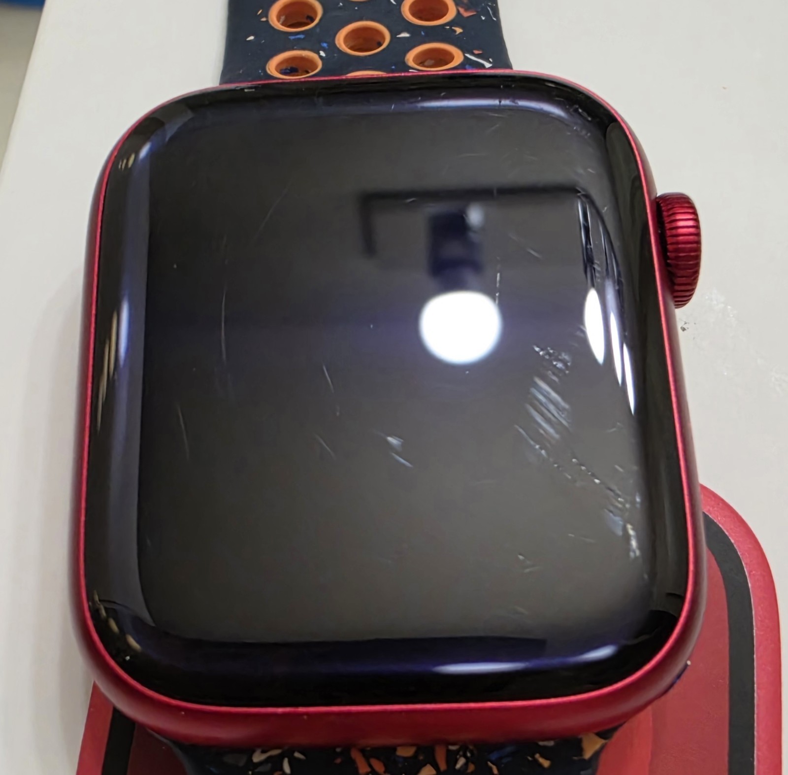 Apple Watch (Series 9) 45mm (PRODUCT)RED GPS Aluminum – WIFI Good Condition
