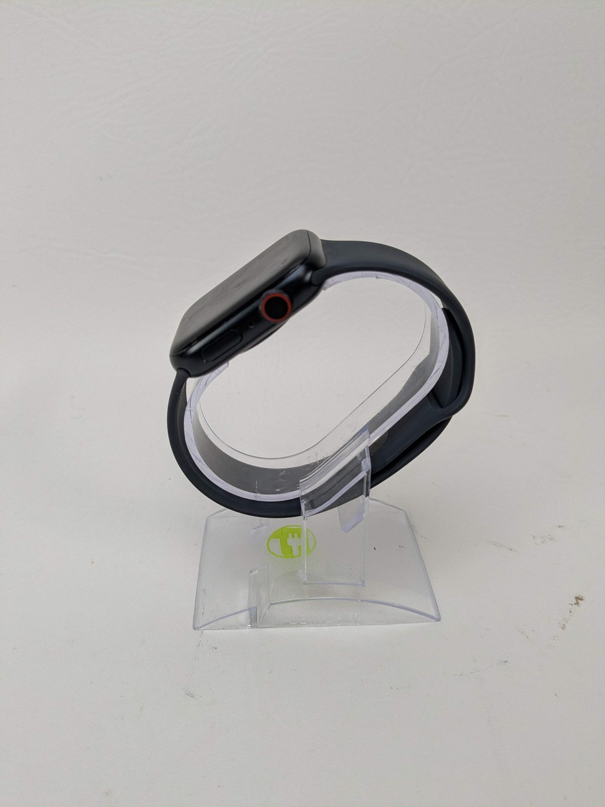 Apple Watch SE 2nd Gen 44mm Midnight Aluminum Case Sport Band MXG23LL/A GPS