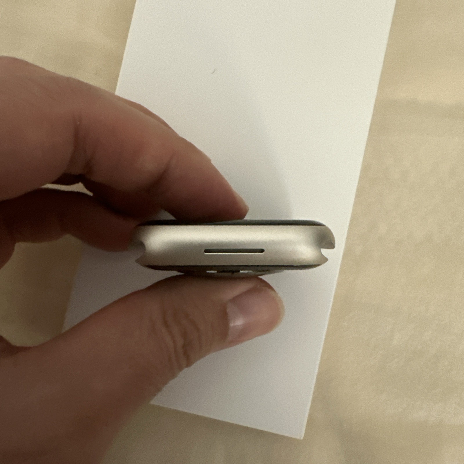 Apple Watch Series 8 GPS 45mm Beige Aluminum Case Sport Band Smartwatch