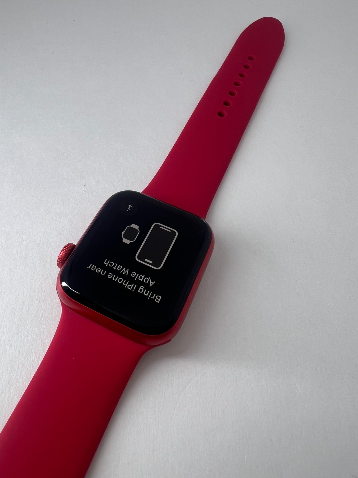 Apple Watch Series 6 40mm Aluminum Case Red Sport Band (WIFI) *READ DESCRIPTION*