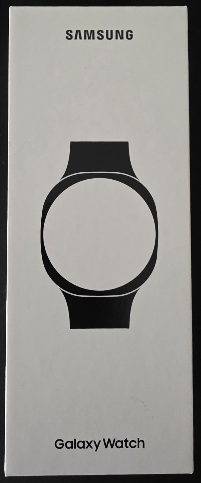 Galaxy Watch8 Classic 46mm White | Hybrid Black Medium/Large Band – New
