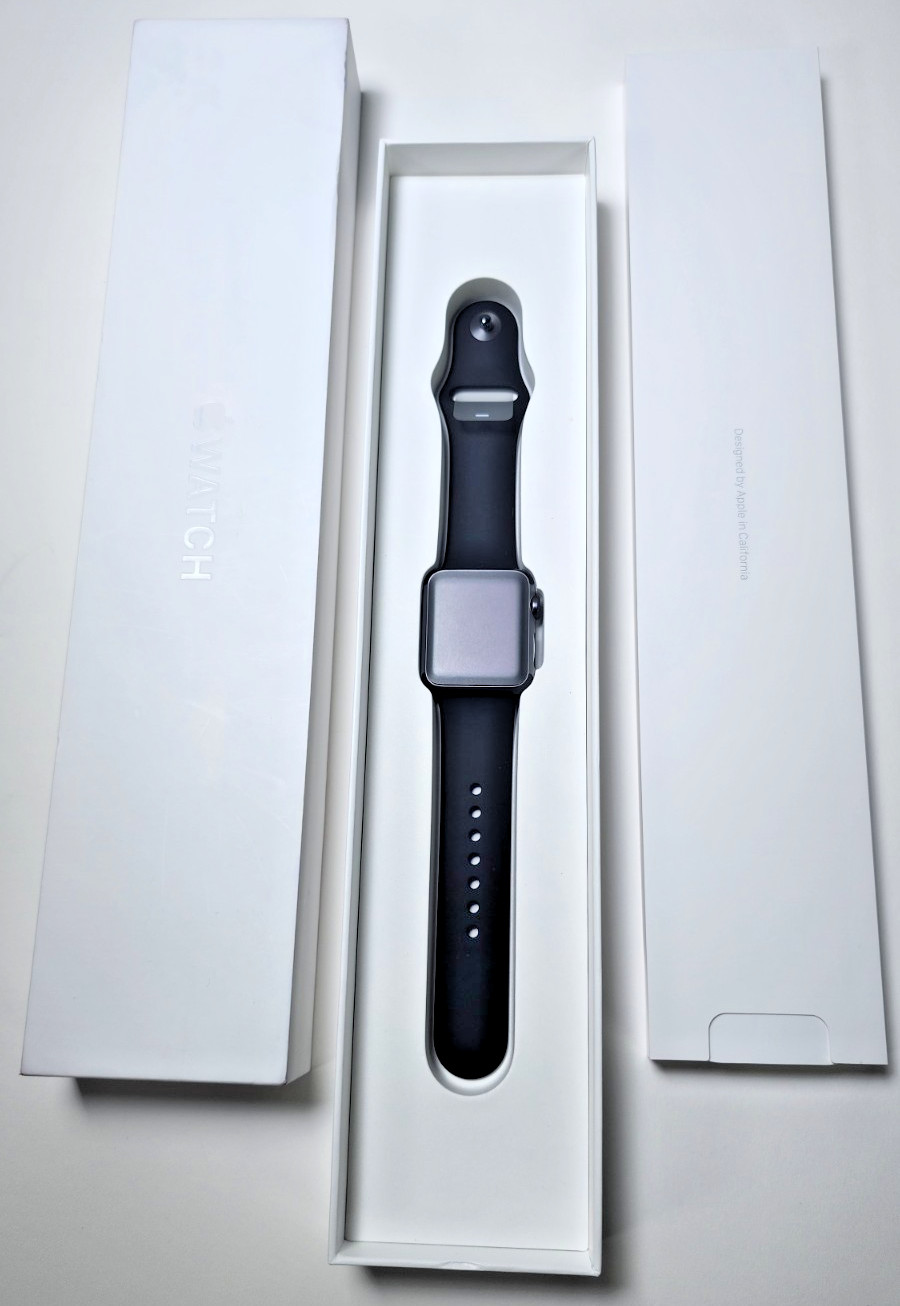 Apple Watch Series 1 38mm Space Gray Aluminum NEW Complete in Original Box A1802