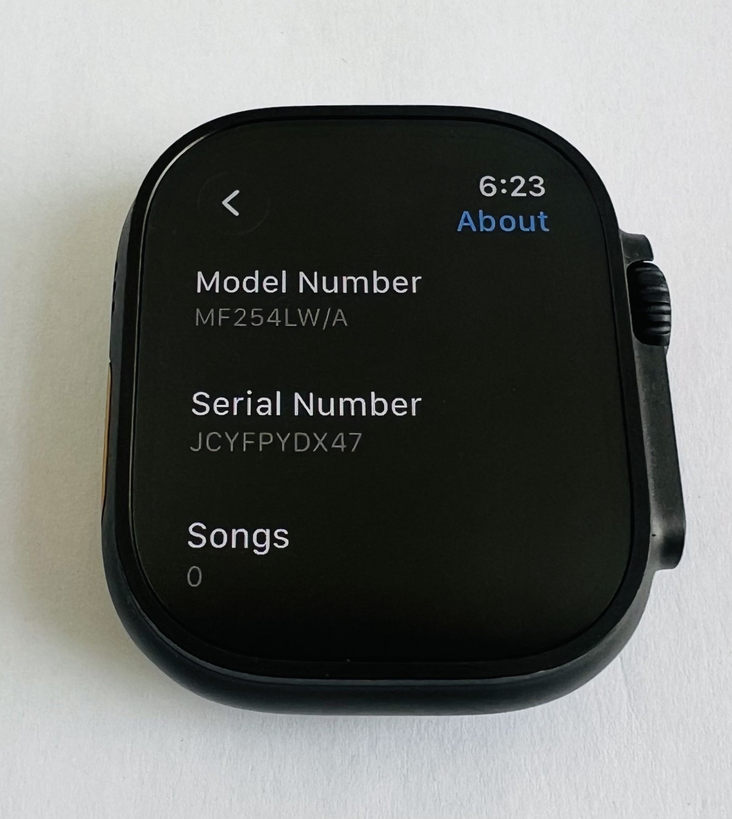 Apple Watch Ultra 3 49mm GPS + Cellular Titanium Orange Alpine Loop 100% Battery