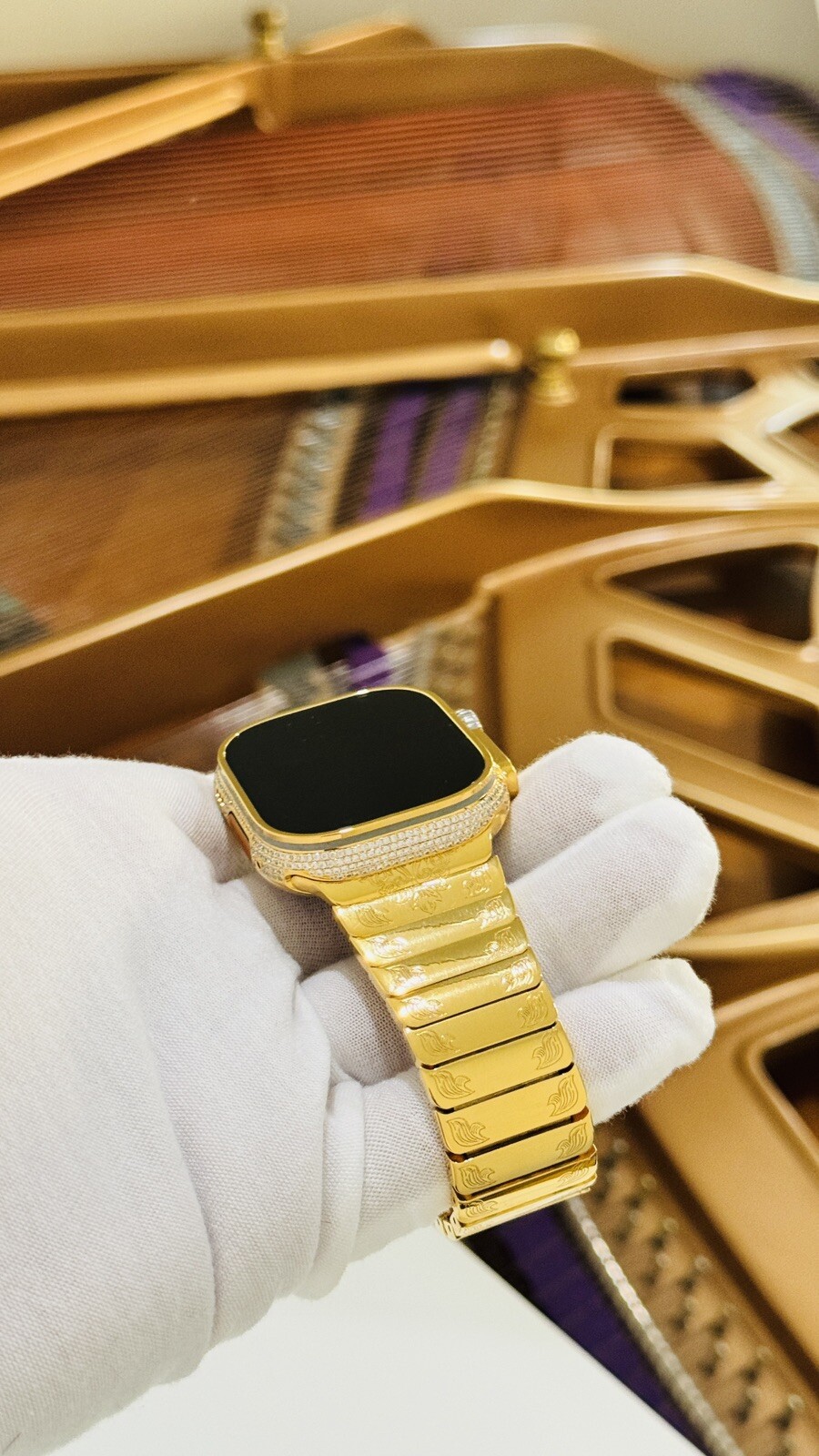 24k Gold Plated Apple Watch ULTRA 3 49mm Zircon Diamonds Engraved 24k Gold Band