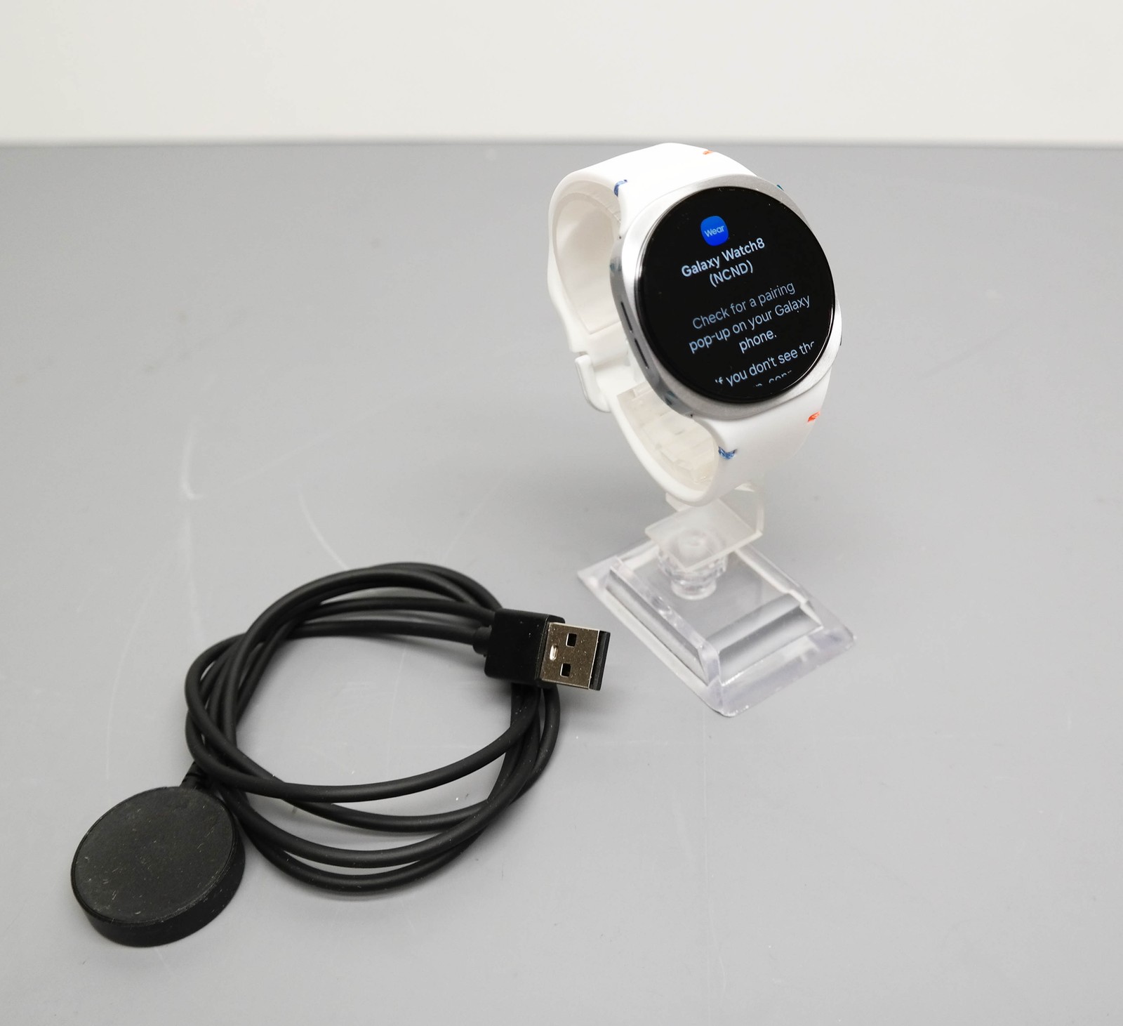 Samsung Galaxy Watch8 SM-L320 40mm Aluminum Smartwatch – Silver