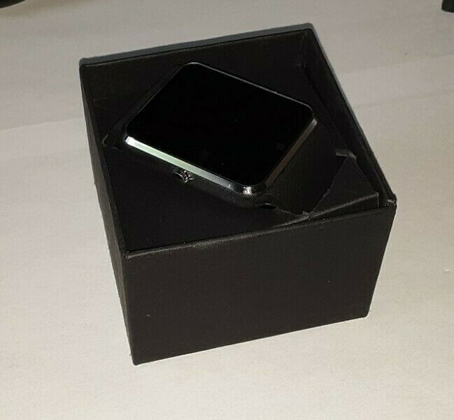 SMART WATCH FOR ACTIVITY & FITNESS WATER RESISTANT BLACK w/ MEMORY CARD nib