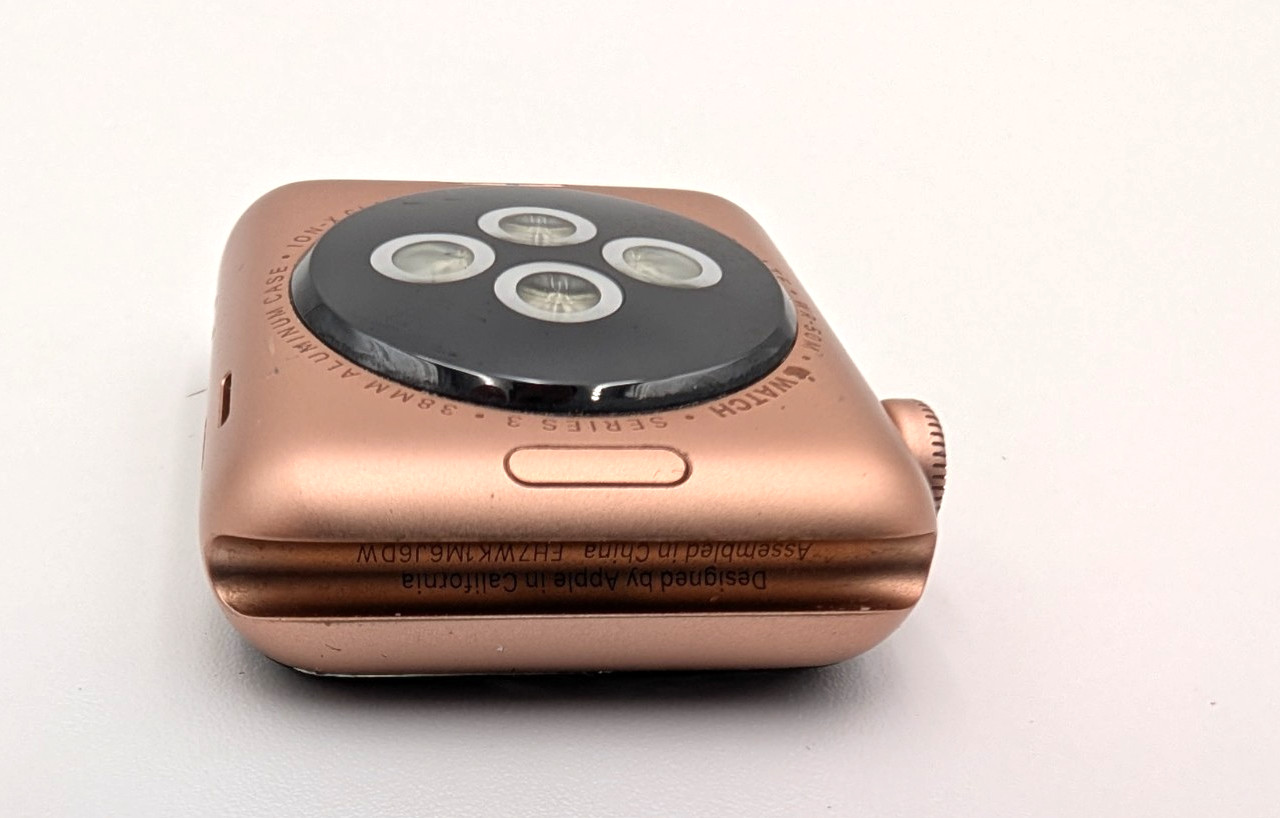 Apple Watch Series 3 38mm Aluminum Case Rose Gold A1858 Face Only, Broken Screen