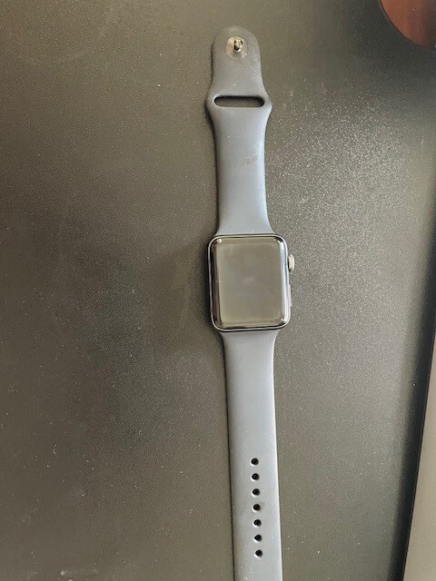 Apple Watch Series 3 44mm black with gray strap