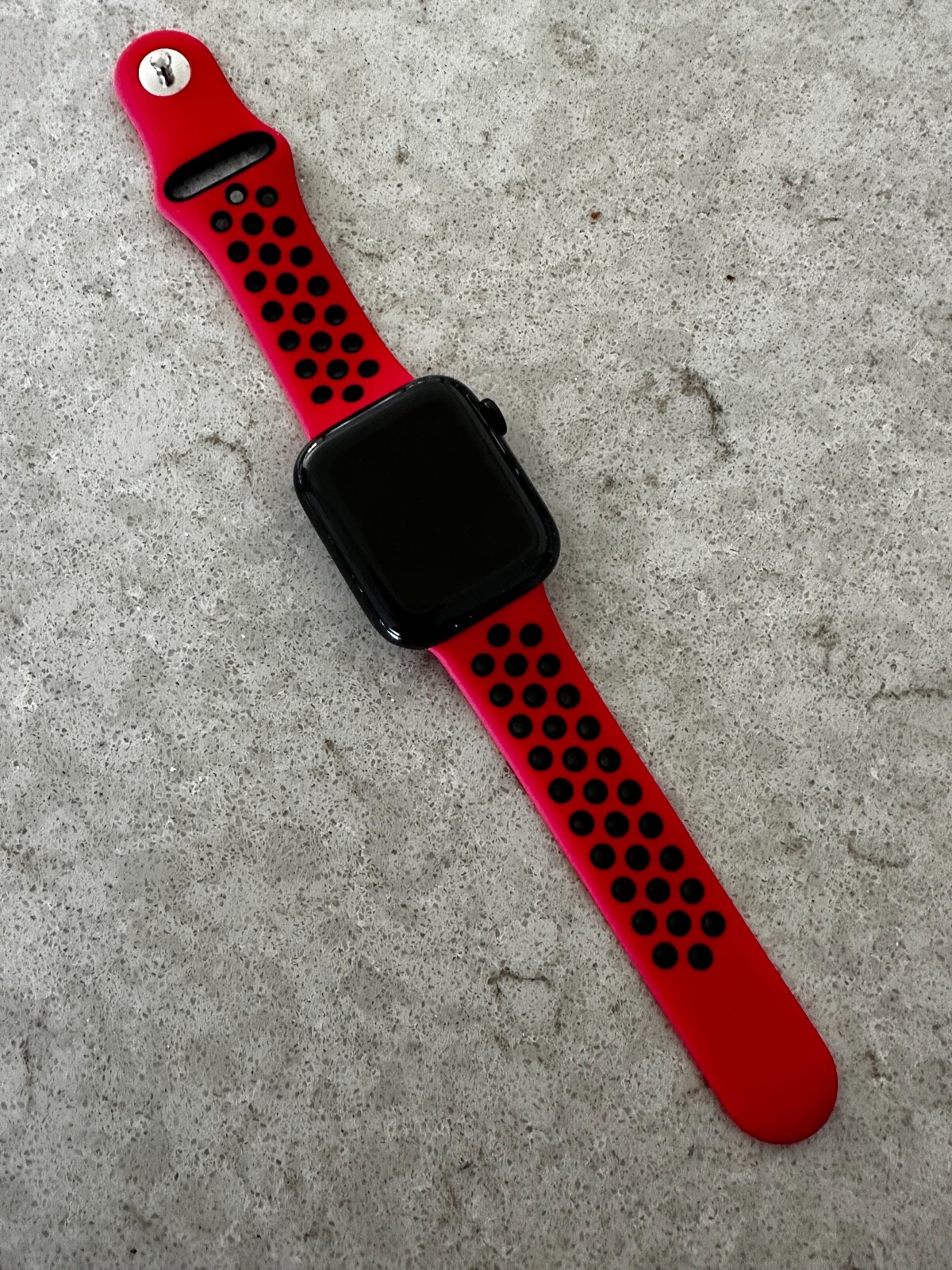 Apple Watch Series 4 44 mm S/S Case with Red/Black Sport Band GPS+ CEL