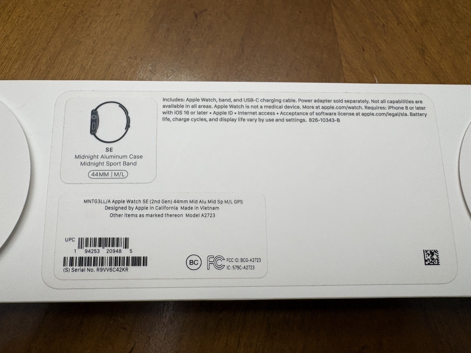 Apple Watch Series SE (2nd Gen) 44,Cellular Unlocked- 2 Bands (Reg + Nike Sport)