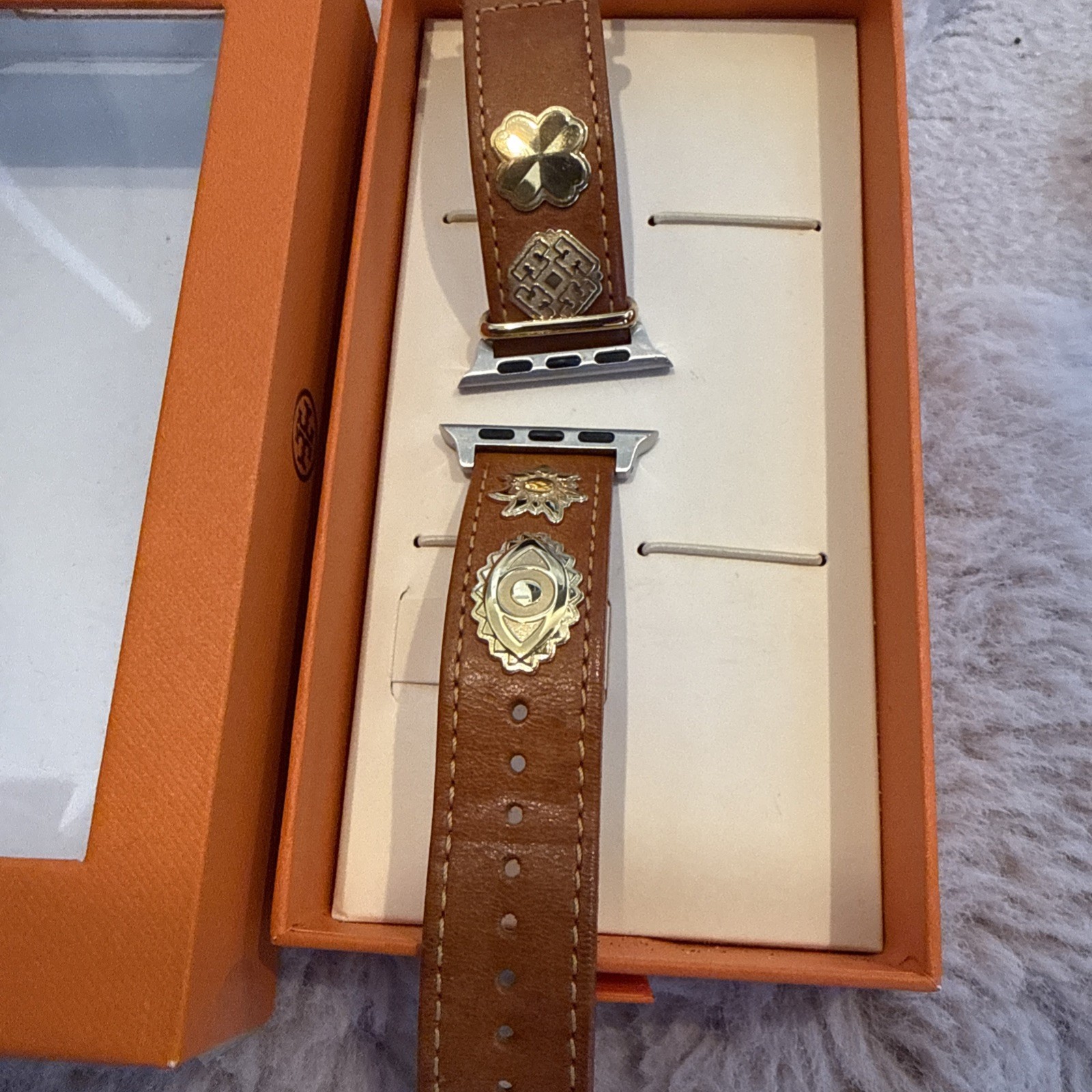 Tory Burch Woman’s leather band 38