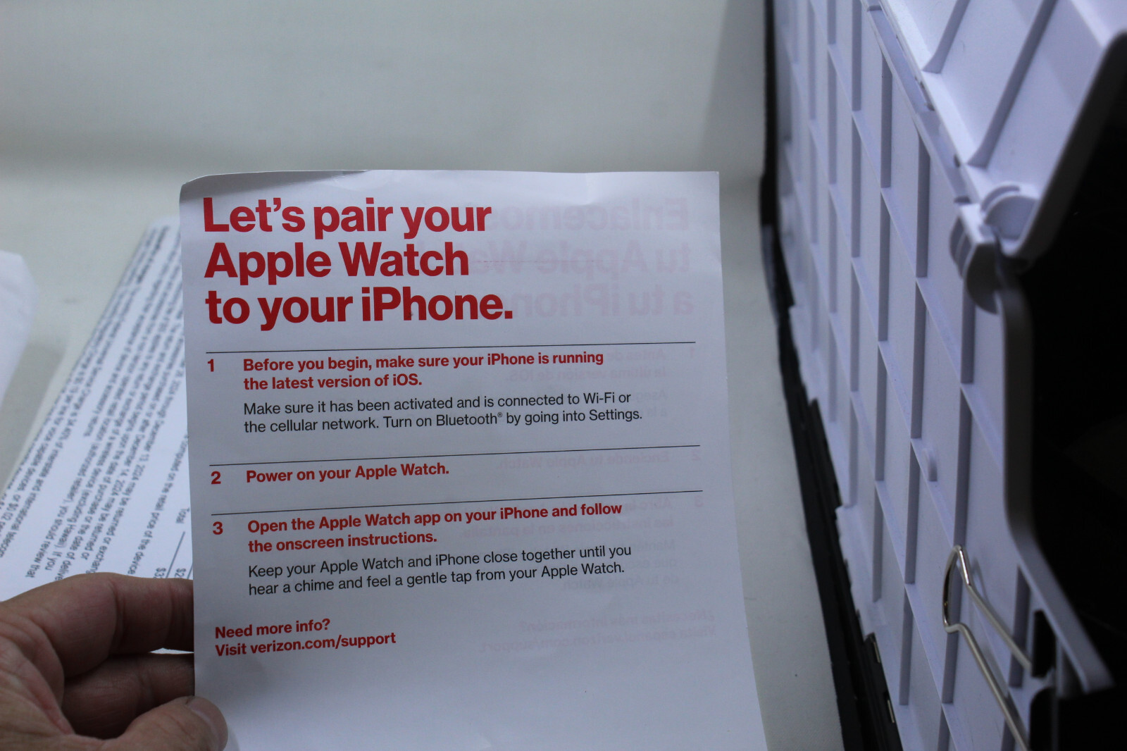 Unlocked Apple Watch SE 40mm (2nd Gen) GPS + Cellular Aluminum – Warranty Until