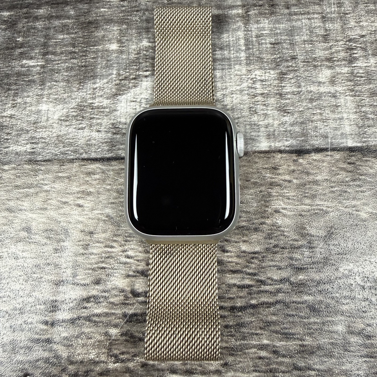 Unlocked Apple Watch Series 8 41mm A2772 LTE Silver Stainless Steel Band