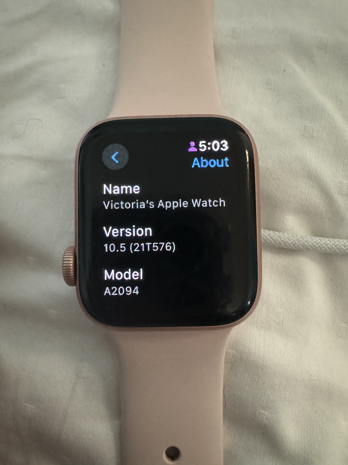 ‼️FREE SHIPPING‼️ Apple Watch Series 5 40mm GPS + WiFi + Cellular GOLD