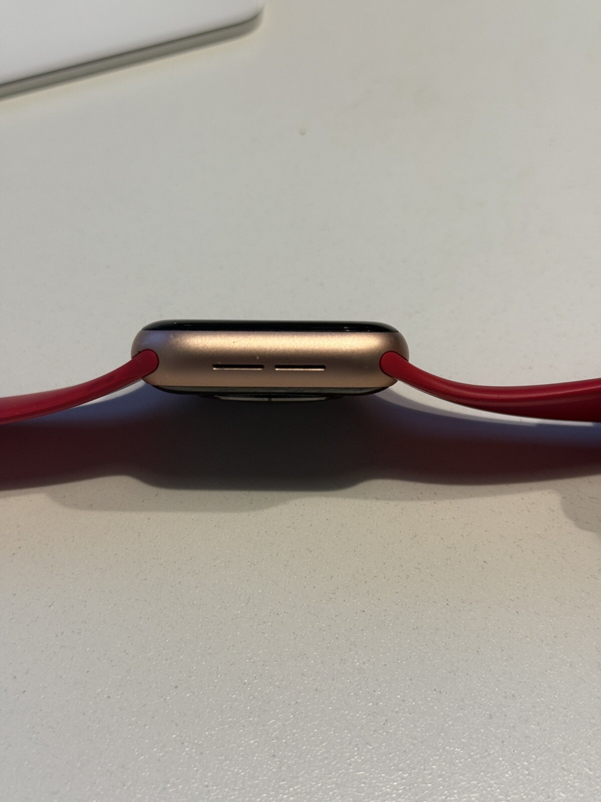 Apple Watch Series 4 40mm (GPS + Cellular) Aluminum Case – Excellent