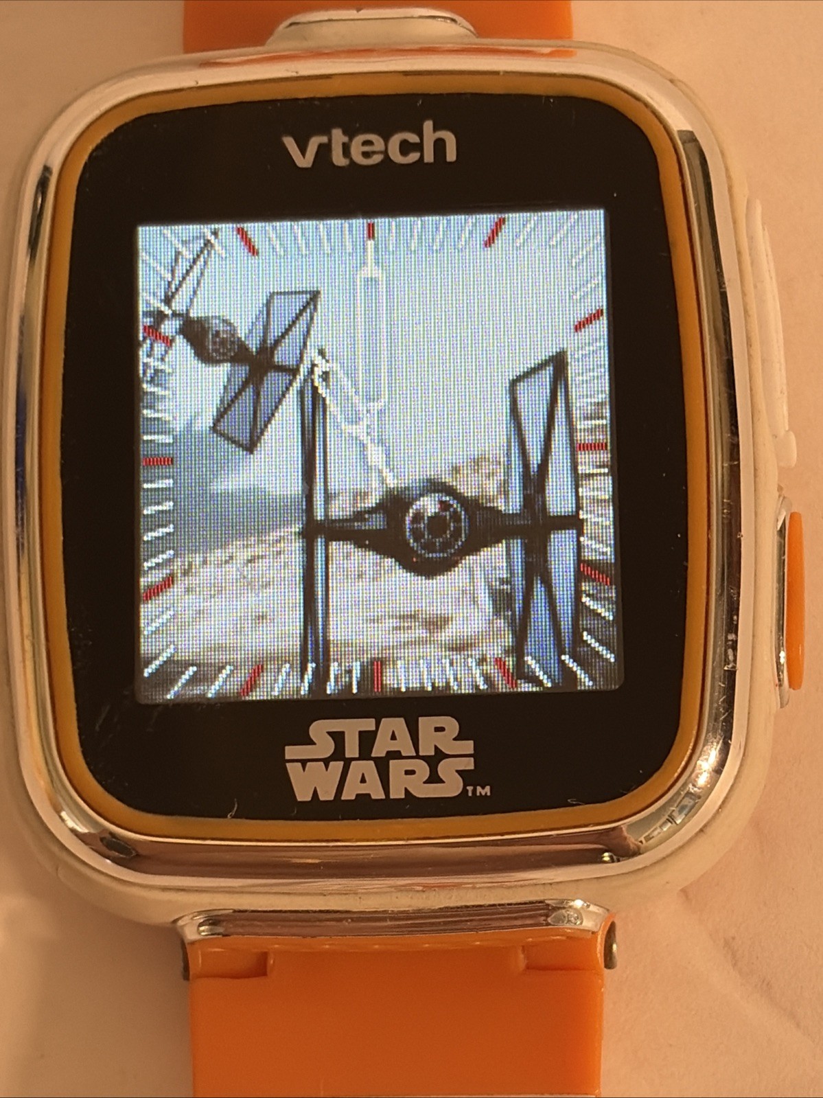 Rare VTECH Star Wars White Orange Smartwatch D5