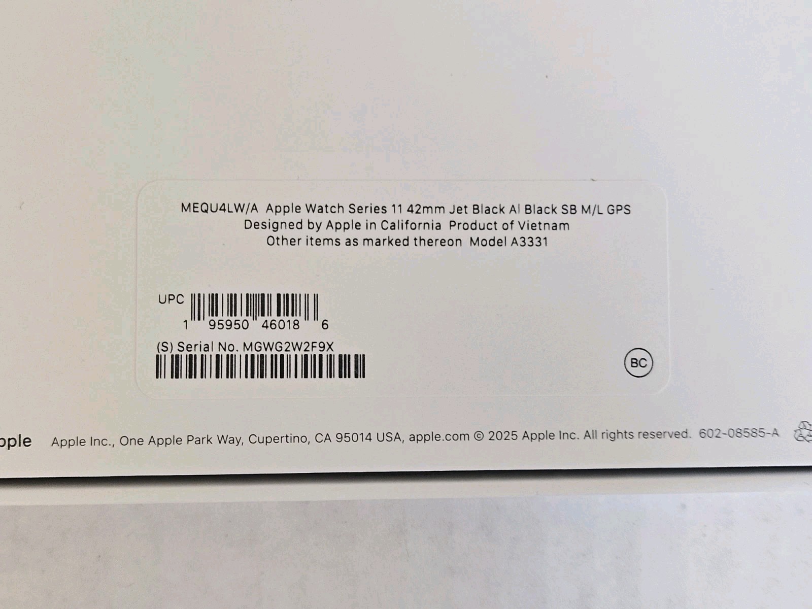 Apple Watch Series 11 42mm GPS Jet Black AI Black SB M/L MEQU4LW/A