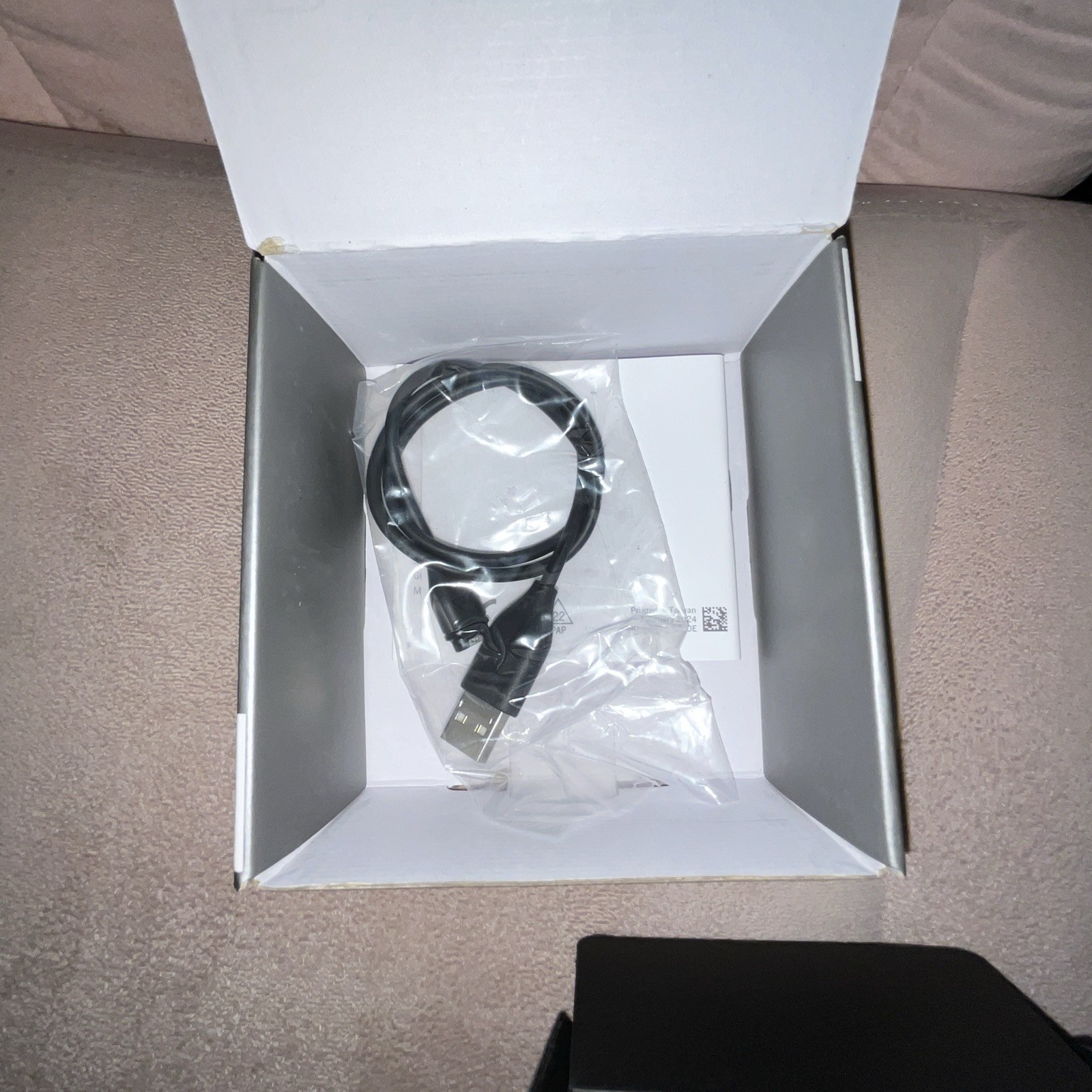 Garmin Instinct 2S Solar Rugged GPS Smartwatch 40mm White Silicone Band