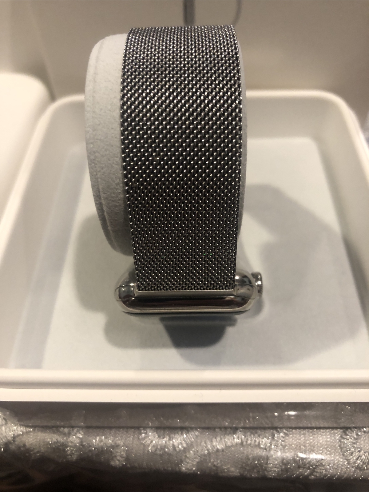 Pre-Owned Apple Watch Series 2 42mm Stainless Steel Case Silver Milanese Loop