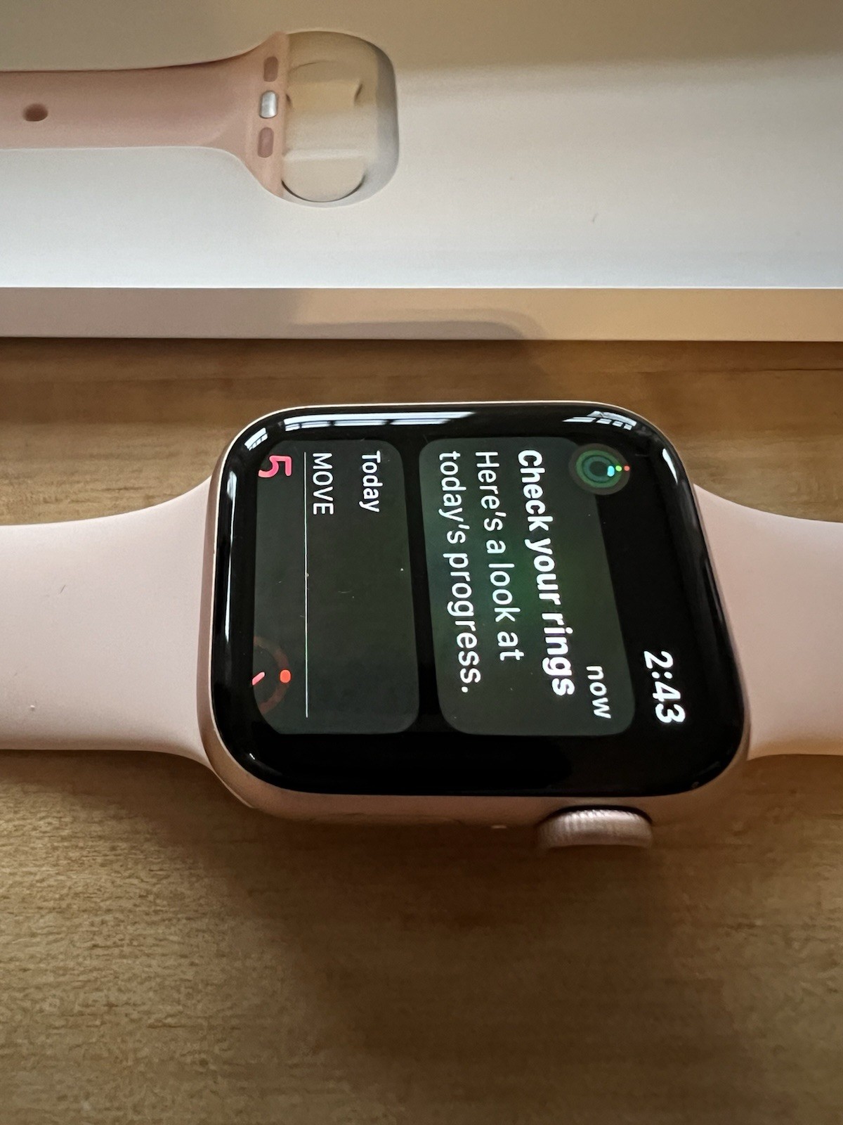 Apple Watch Series 5 MWWP2LL/A GPS & Cellular 40mm Smartwatch – Pink Sand