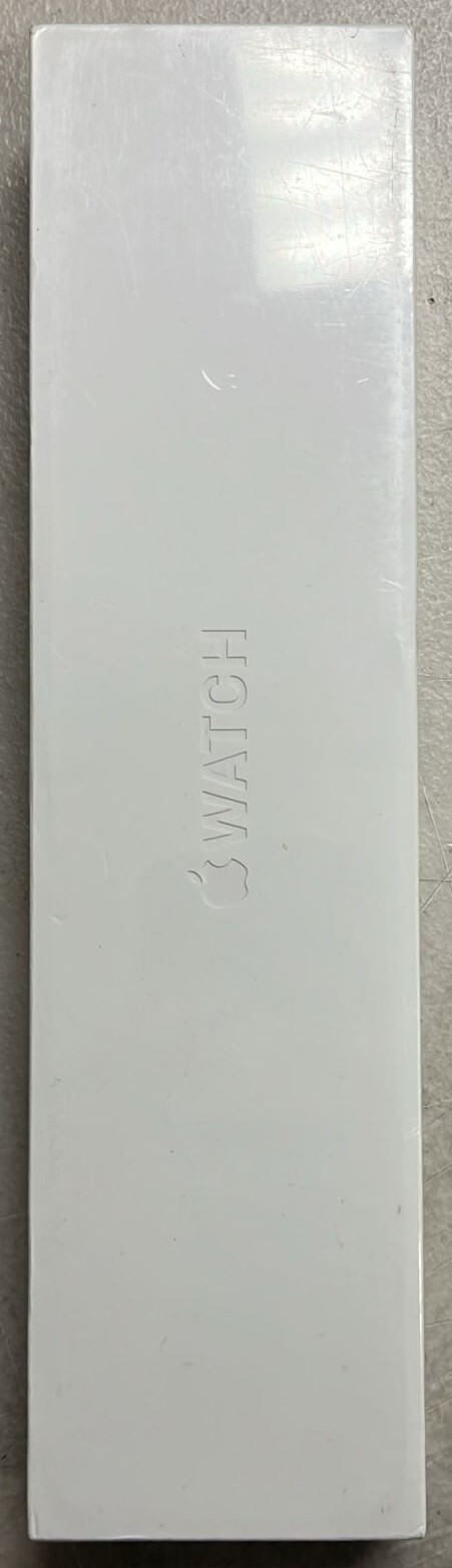 APPLE SERIES 6 40MM SMART WATCH WITH M07J3LL/A BLUE ALUMINUM / NAVY BLUE