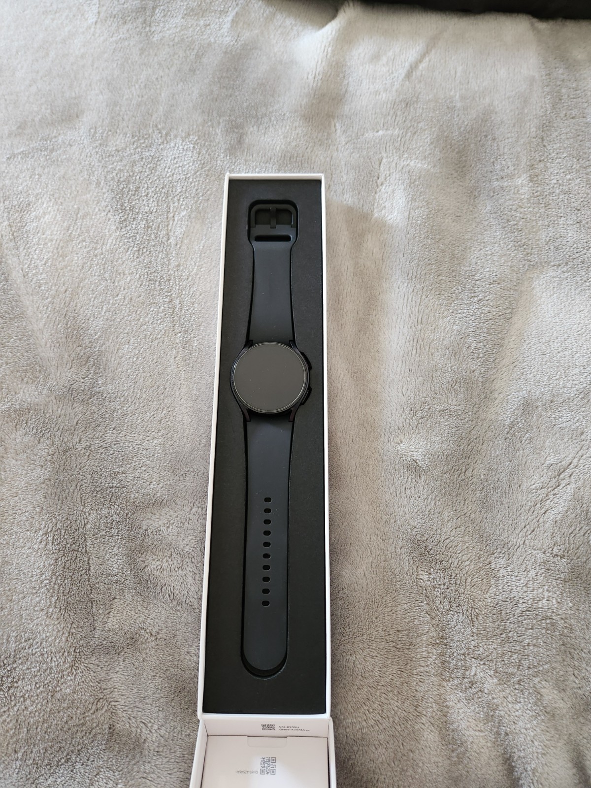 Samsung Galaxy Watch6 40mm Graphite Bluetooth Smartwatch SM-R930NZKAXAA