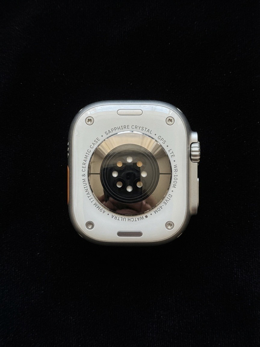 Apple Watch Ultra 2 49mm Titanium GPS + Cellular – Alpine Loop Band Blue