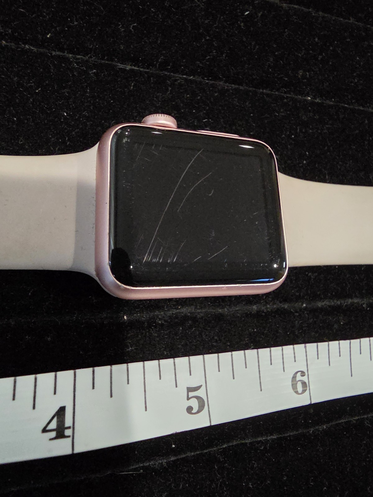 Apple Watch A1553 7000 Series 38mm Rose Gold With Band