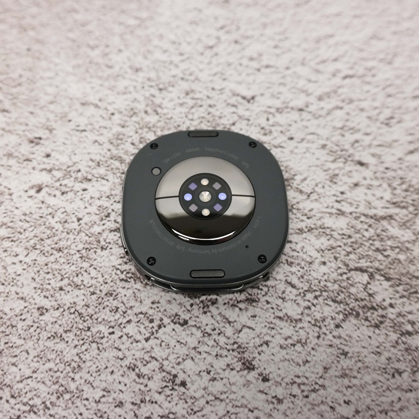 Samsung Galaxy Watch8 SM-L330 Aluminum 44mm Graphite BROKEN