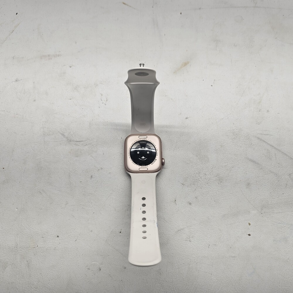 APPLE A3335 SERIES 11 42MM SMART WATCH W/ CORD