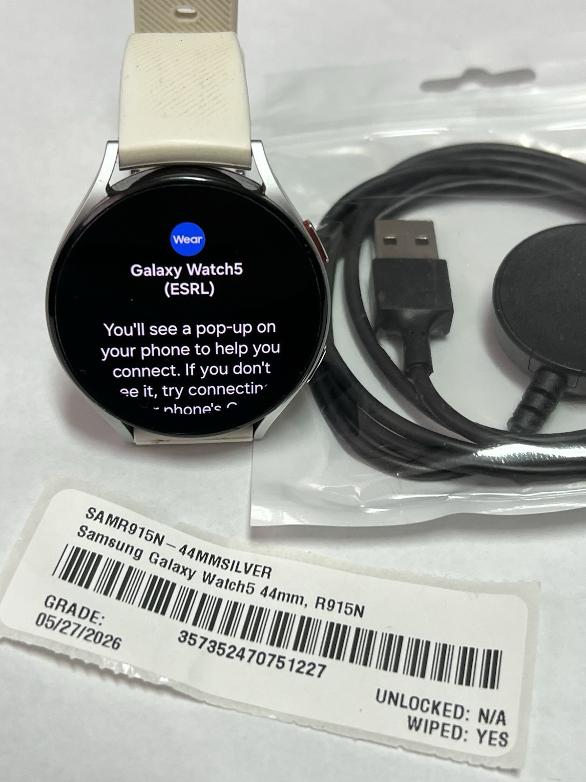Samsung Galaxy Watch5 44mm Bluetooth GPS Aluminum Watch R915
