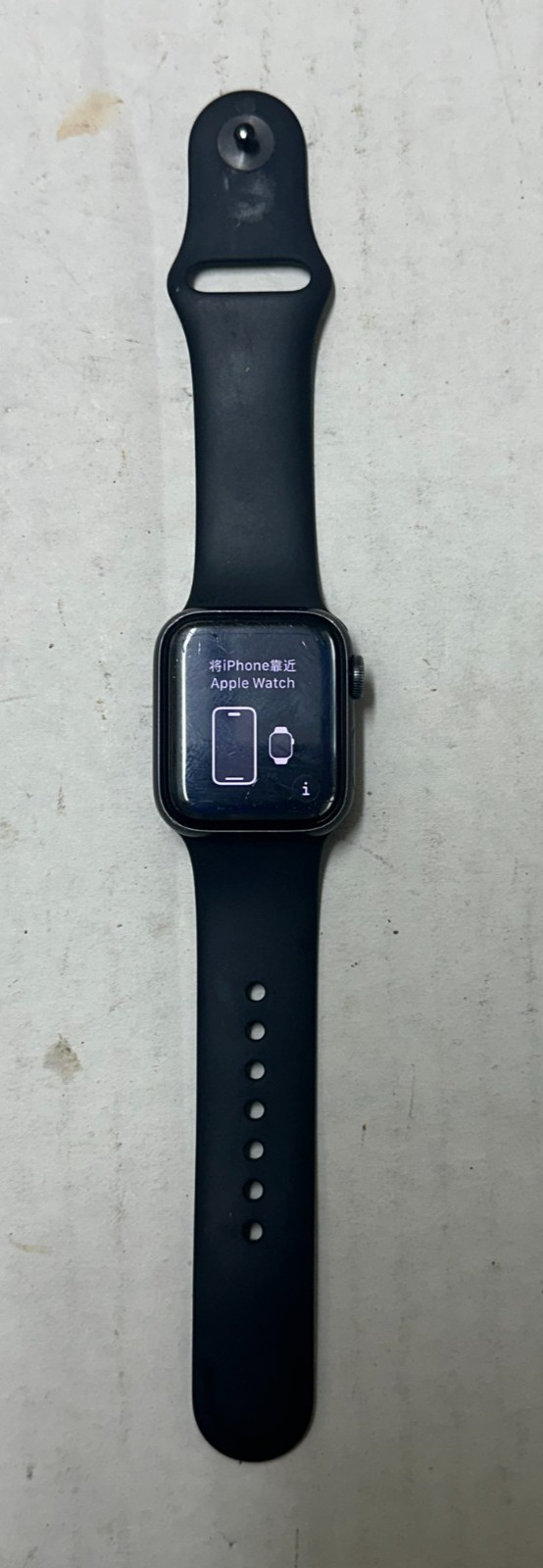 Apple Watch Series 6 – 40mm – GPS – Aluminum Space Gray, Ready to Pair