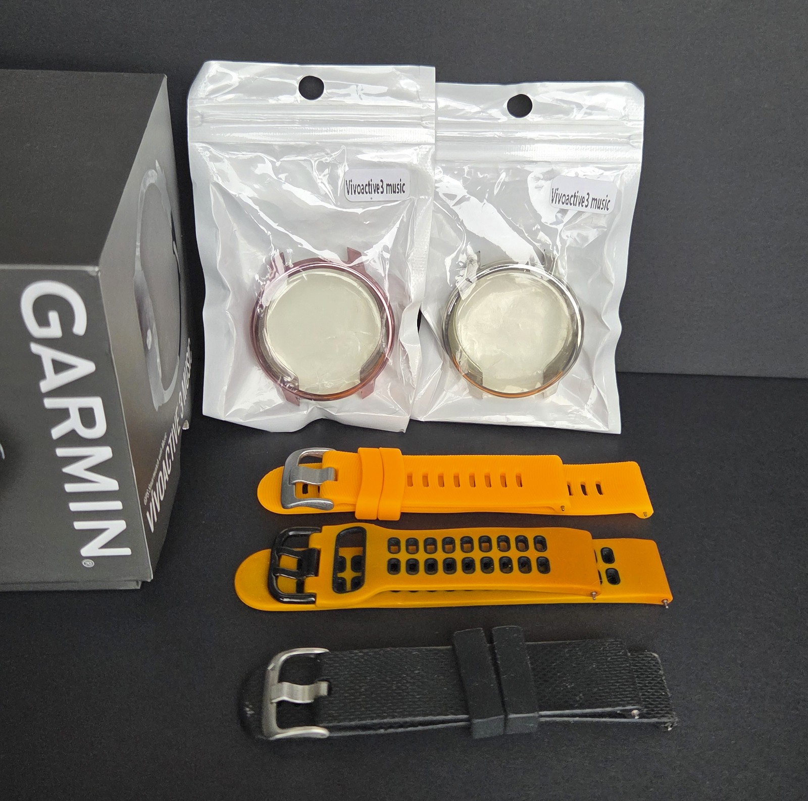 GARMIN Vivoactive 3 Music Smart Watch – BOXED – PLUS Extra Accessories!