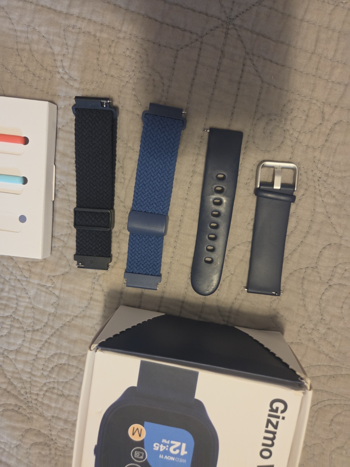 Verizon Gizmo Watch 2 Kids Smartwatch Bundle Lot + NonWorking Watch + Acc.