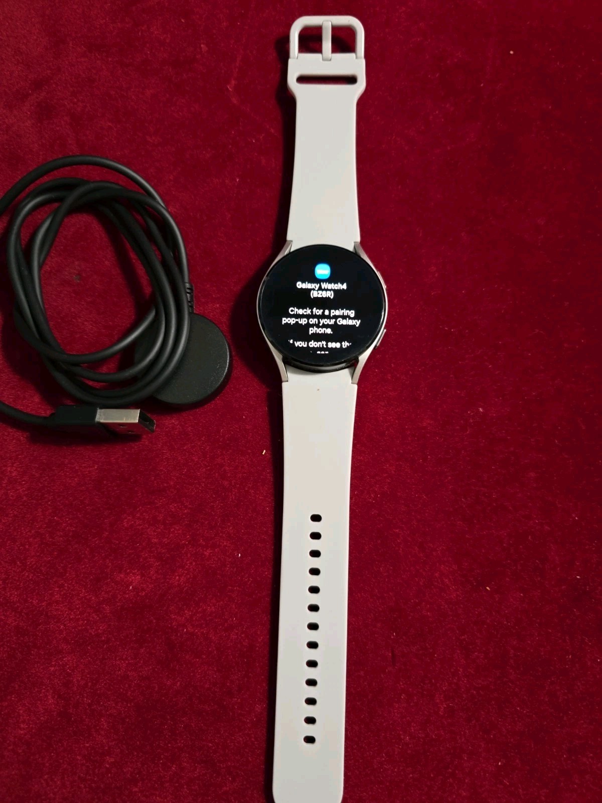Samsung Galaxy Watch 4 40mm Bluetooth WIFI GPS SM-R860NZSAXAA TESTED