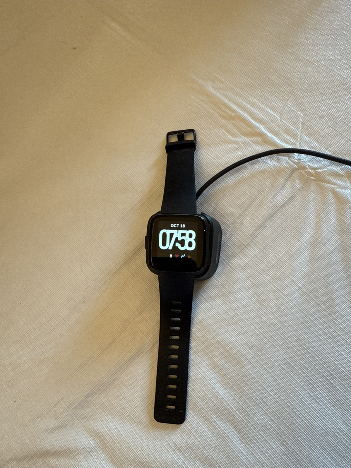 Fitbit Versa FB504 Black Strap Bluetooth Fitness Activity Tracker Smart Watch
