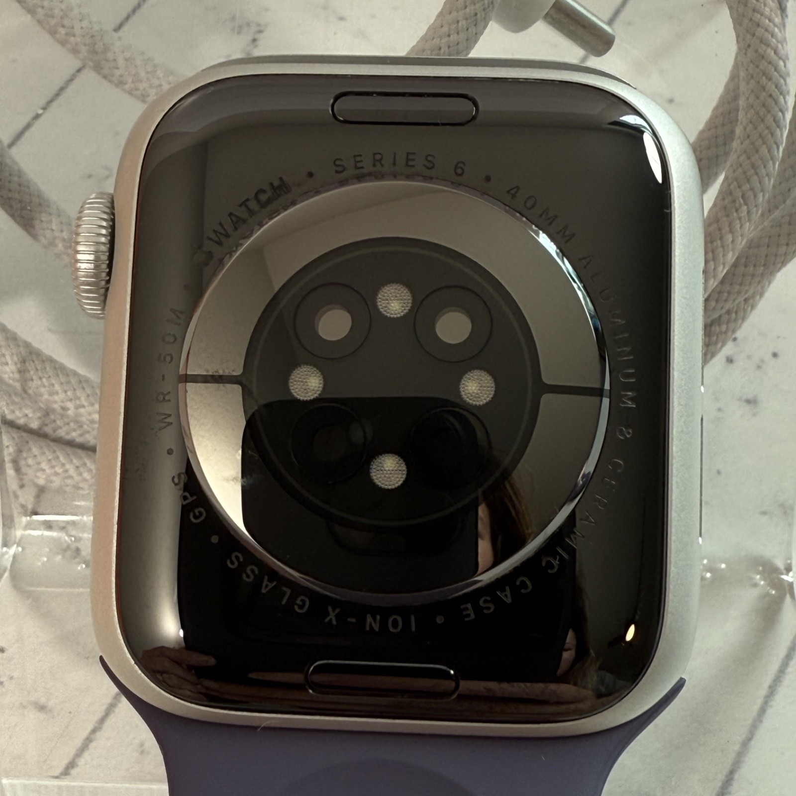 Apple Watch Series 6 40mm Silver Aluminum Case GPS Unlocked Smartwatch #H295