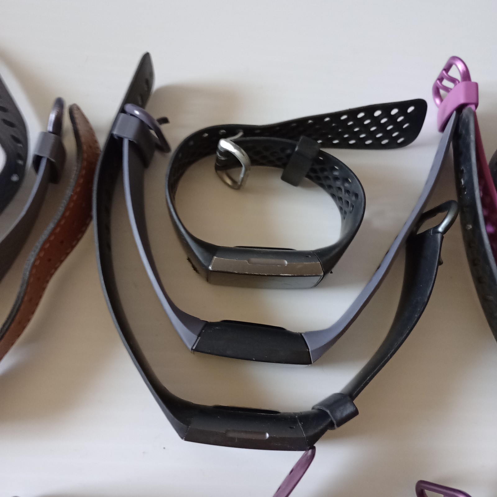 Lot of 12 Fitbit Charge 3 & 4 Fit Watches Untested parts *READ FB417,FB410,FB409